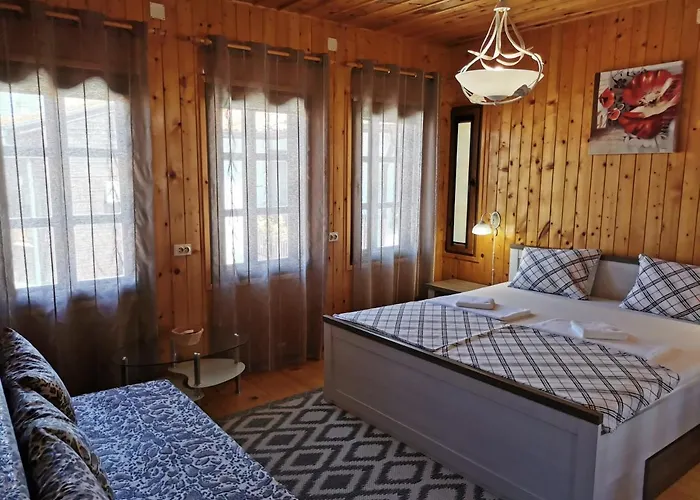 The Old House Vendégház 4*